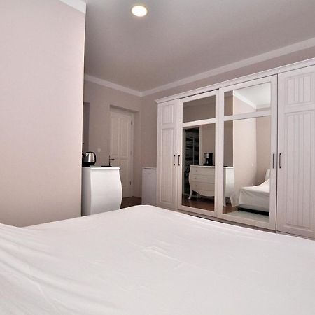Bedroom With Bathroom Shower Split Dış mekan fotoğraf